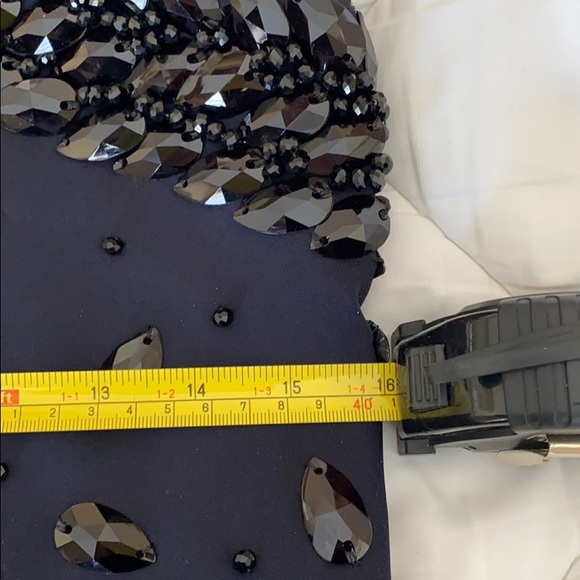 Beaded stretch/lace mermaid like styleevening gown - Picture 13 of 16